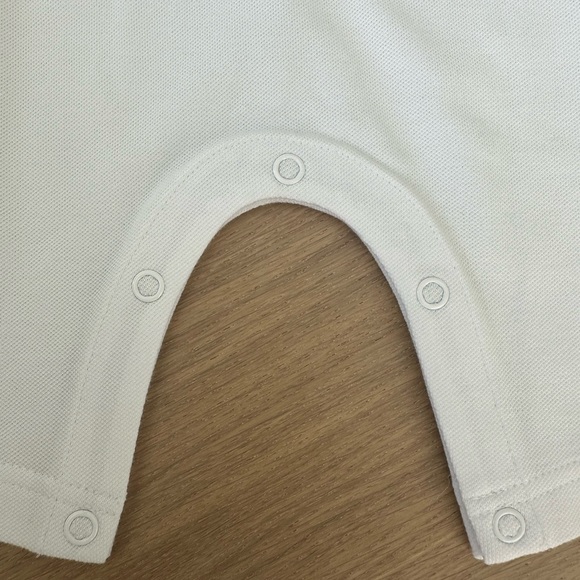 NWT Authentic Burberry baby romper - Picture 4 of 7
